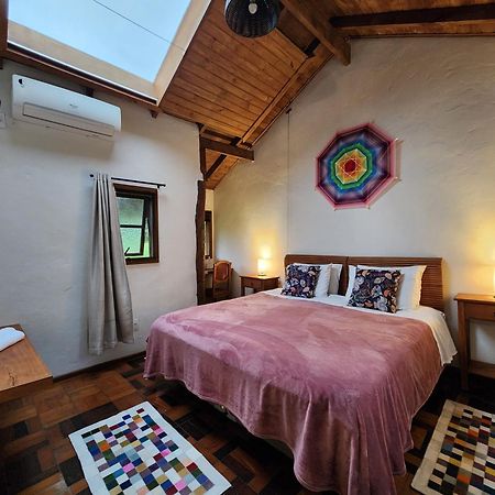 Sitio Pe Na Terra - Retiros E Hospedagens Hotel Novo Hamburgo Bagian luar foto